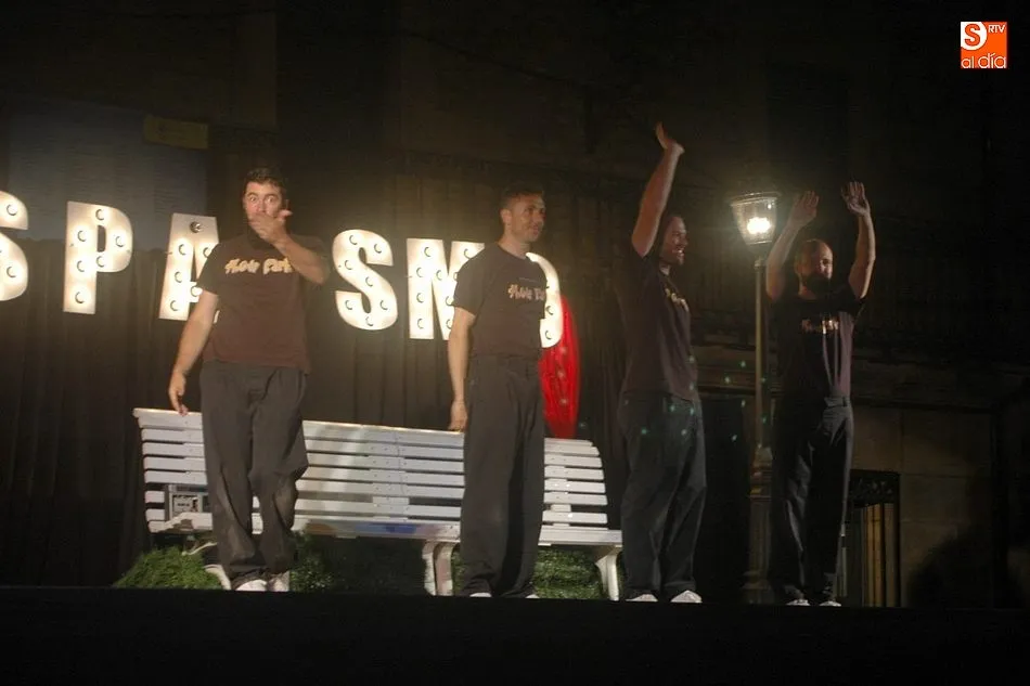 Foto 2 - Spasmo Teatro logra las risas del p&uacute;blico con su &lsquo;Show Park&rsquo; de humor absurdo e inteligente  