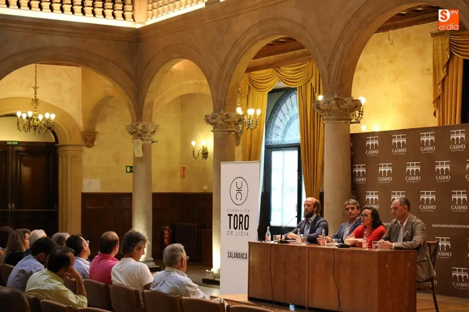 Foto 11 - La Fundaci&oacute;n Toro de Lidia inaugura su nuevo Cap&iacute;tulo en Salamanca  