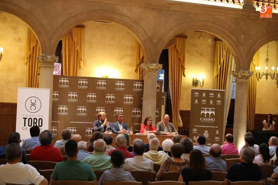Foto 2 - La Fundaci&oacute;n Toro de Lidia inaugura su nuevo Cap&iacute;tulo en Salamanca  