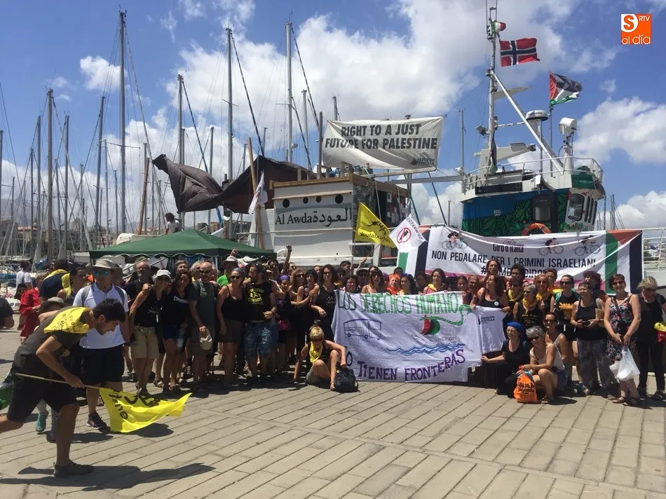Foto 4 - La expedici&oacute;n salmantina en la Caravana Abriendo Fronteras reivindica en Italia los derechos...