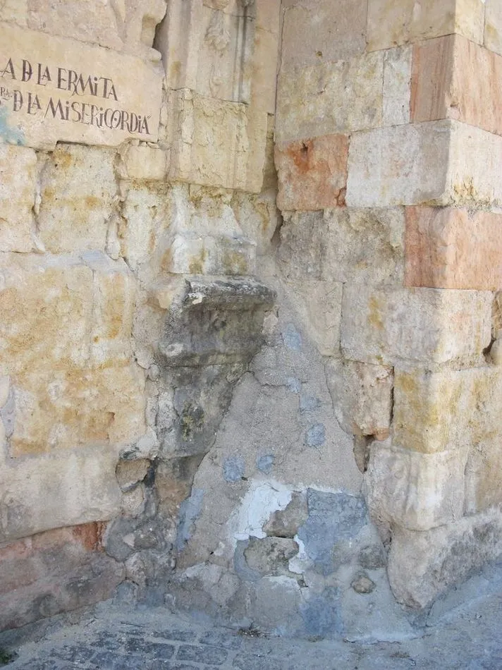 Foto 2 - Solicitan una intervenci&oacute;n que asegure la conservaci&oacute;n de la Capilla de la Misericordia    &nbsp;  