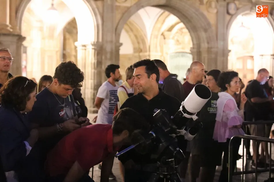 Foto 7 - La Plaza Mayor se convierte en un gran observatorio de estrellas