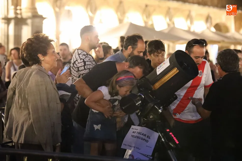 Foto 6 - La Plaza Mayor se convierte en un gran observatorio de estrellas