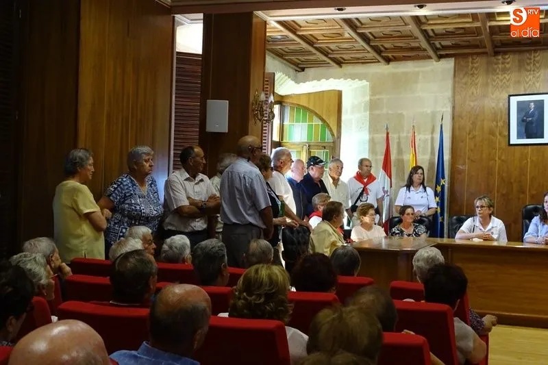 Foto 7 - Alba de Tormes acoge a los jubilados de la provincia  