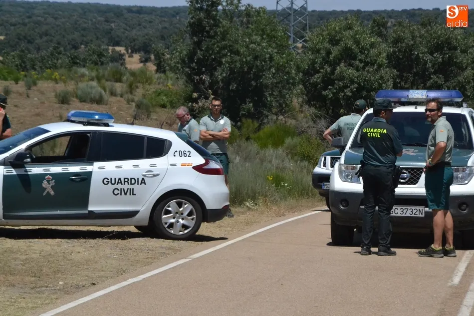 Foto 2 - La Guardia Civil halla a casi 40 metros de profundidad el cuerpo del hombre desaparecido en Irue&ntilde;a ...