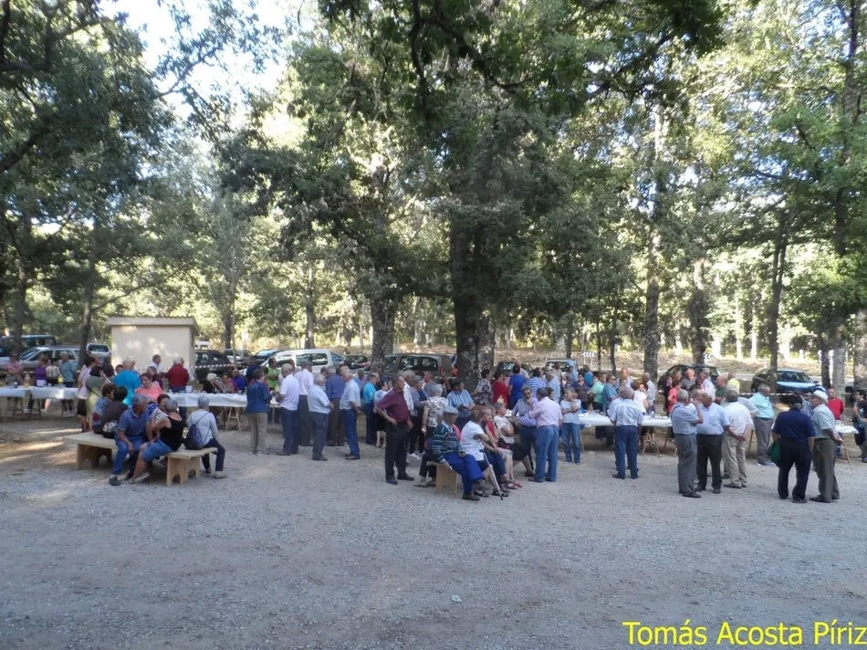 Foto 3 - Las asociaciones de jubilados de El Rebollar celebran una convivencia en Riofr&iacute;o  