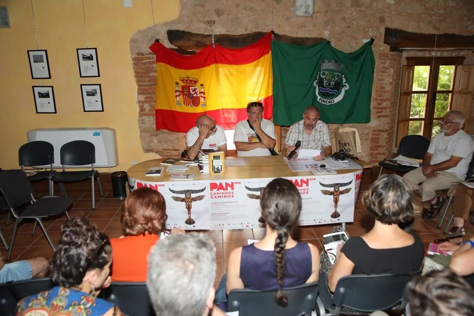 Foto 6 - Interesante recital po&eacute;tico en Morille con motivo del PAN