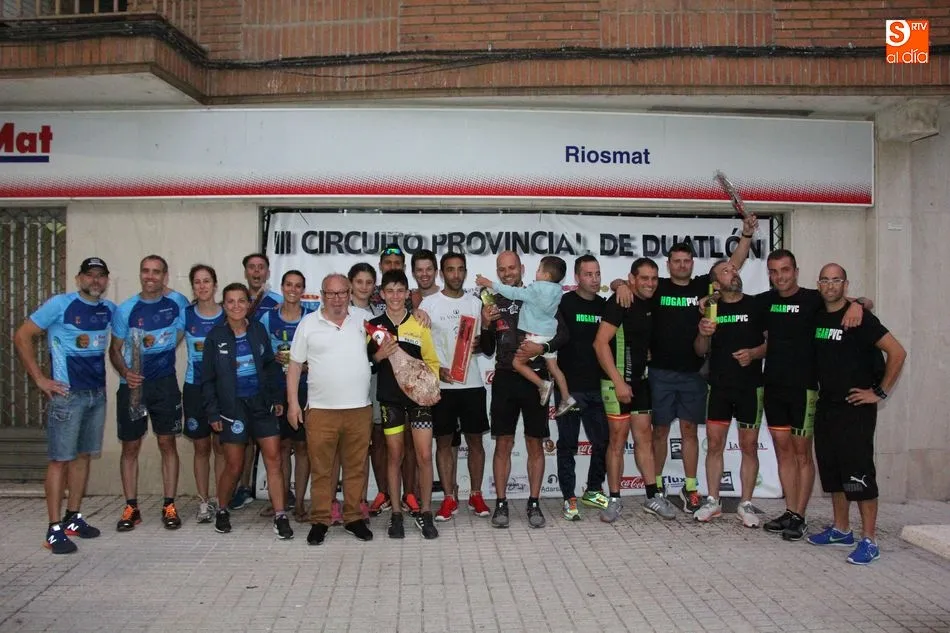 Foto 11 - Carlos Rodr&iacute;guez y Sonia S&aacute;nchez, vencedores de la III Duatl&oacute;n de Vitigudino  