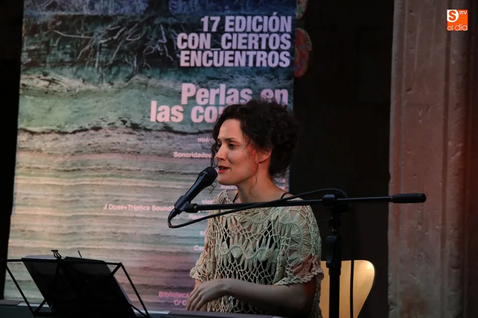 Foto 11 - Sheila Blanco lleva el trabajo de las poetas del 27 a la Casa de las Conchas