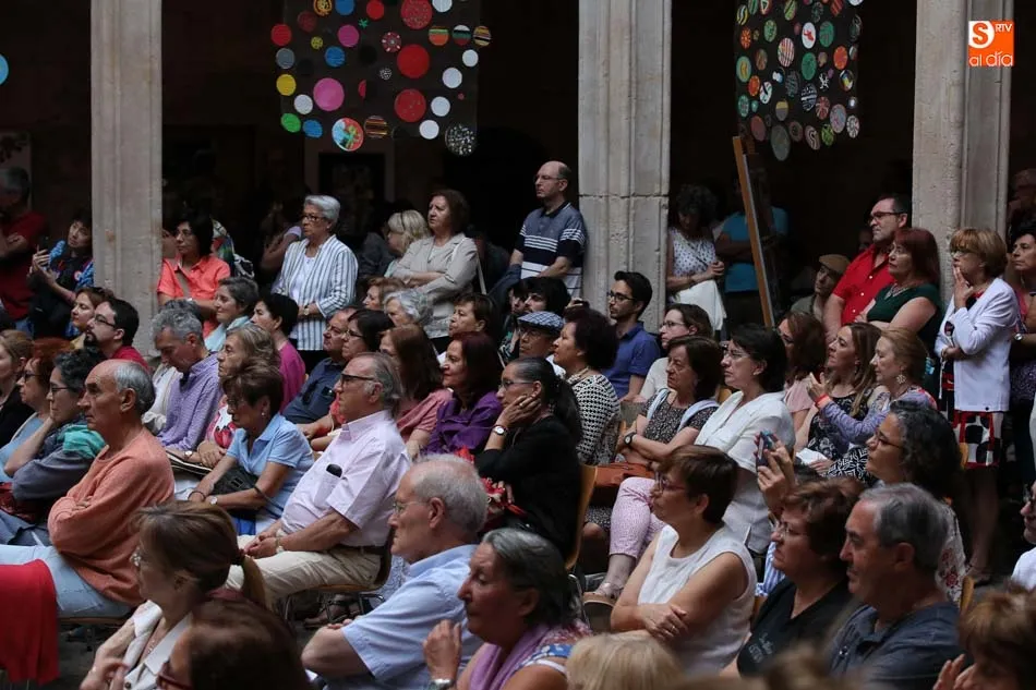 Foto 3 - Sheila Blanco lleva el trabajo de las poetas del 27 a la Casa de las Conchas