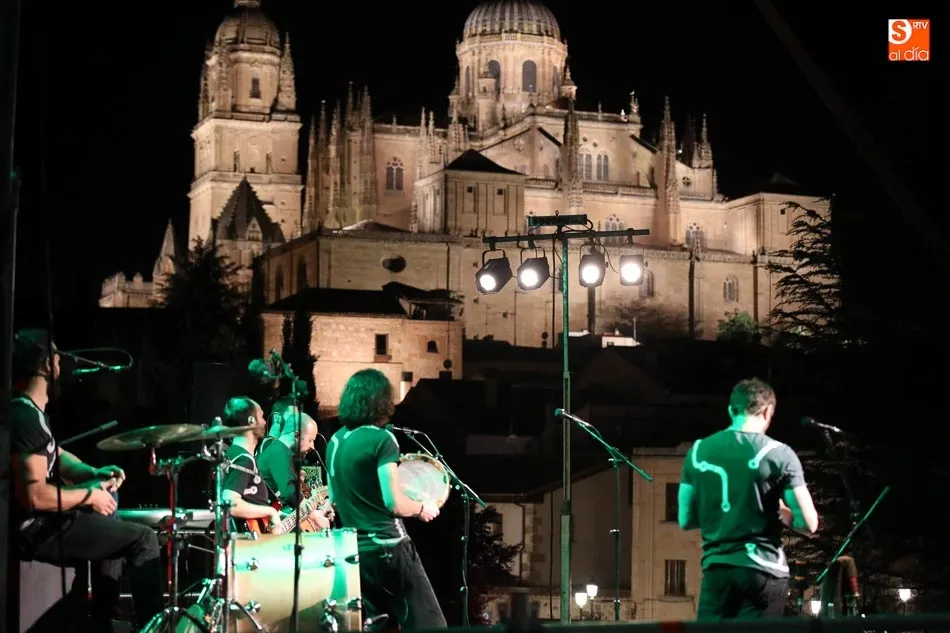 Foto 6 - Kal&aacute;scima lleva su particular concepto musical a los Jardines de Santo Domingo    &nbsp;  
