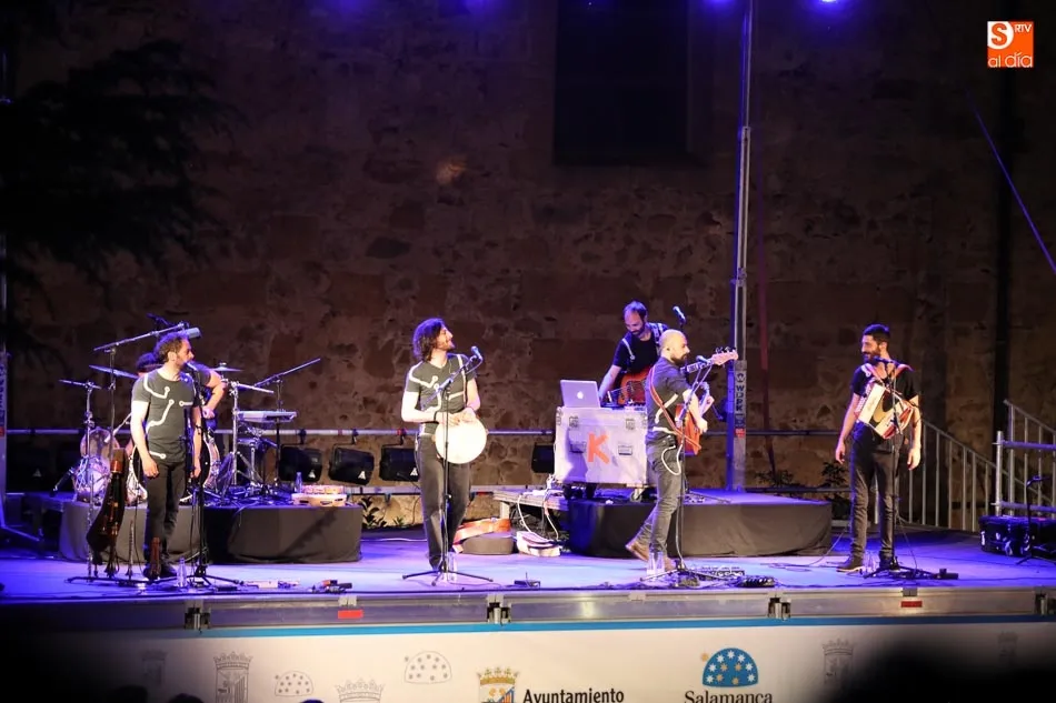 Foto 4 - Kal&aacute;scima lleva su particular concepto musical a los Jardines de Santo Domingo    &nbsp;  