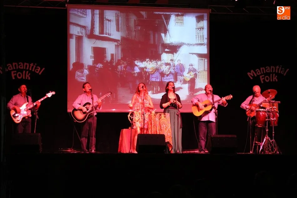 Foto 8 - Manantial Folk pone el acento tradicional a las Noches de Cultura en Vitigudino  