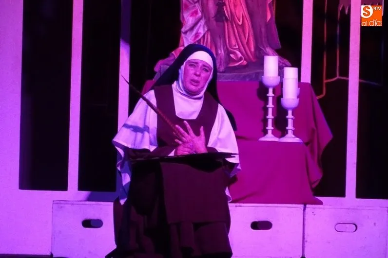 Foto 7 - El grupo ARAL presenta el gran musical de Teresa de Jes&uacute;s    &nbsp;  