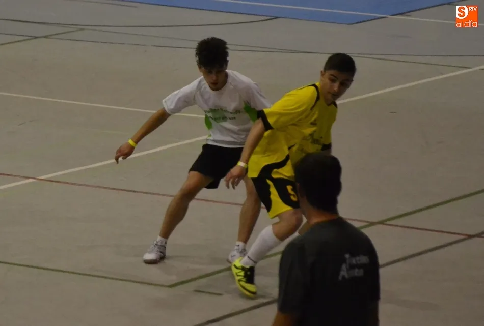 Foto 7 - Colecci&oacute;n de finales taquic&aacute;rdicos en la lucha por acceder a los cuartos del Torneo 48 Horas  