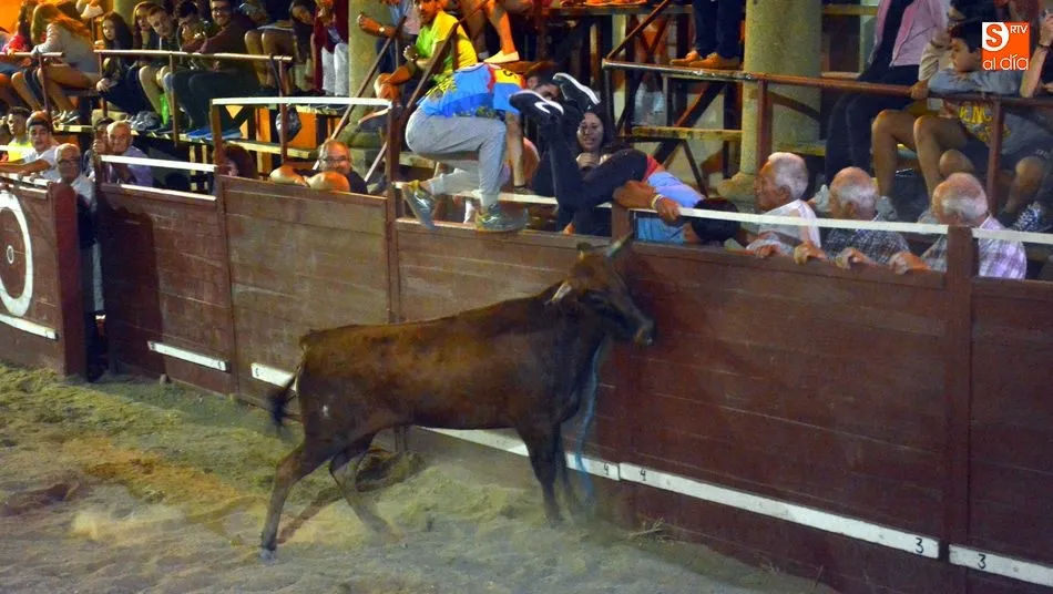 Foto 11 - El preg&oacute;n y la elecci&oacute;n de Reina y Damas abren unas animadas Fiestas de Santiago en Sobradillo