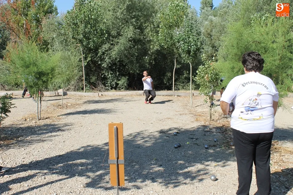Foto 9 - Valverd&oacute;n ejerce de anfitri&oacute;n del Torneo Nacional de Petanca que re&uacute;ne a 36 equipos