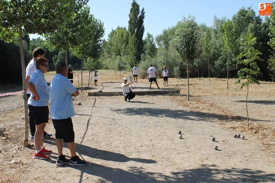 Foto 5 - Valverd&oacute;n ejerce de anfitri&oacute;n del Torneo Nacional de Petanca que re&uacute;ne a 36 equipos