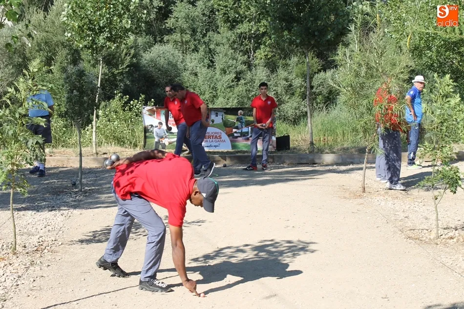 Foto 3 - Valverd&oacute;n ejerce de anfitri&oacute;n del Torneo Nacional de Petanca que re&uacute;ne a 36 equipos