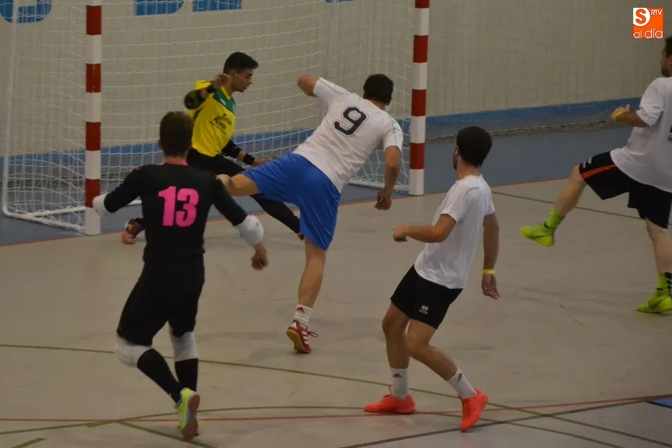 Foto 5 - Un &uacute;nico for&aacute;neo se mete en las semis del 48 horas  