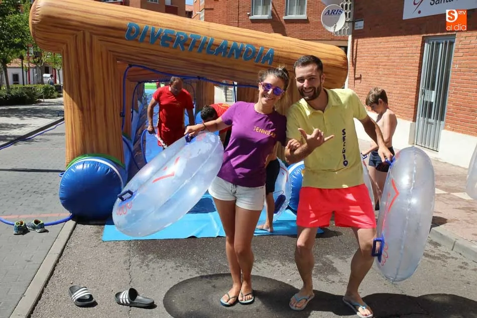 Foto 6 - Santa Marta de Tormes se zambulle en fiestas con la fiesta del agua