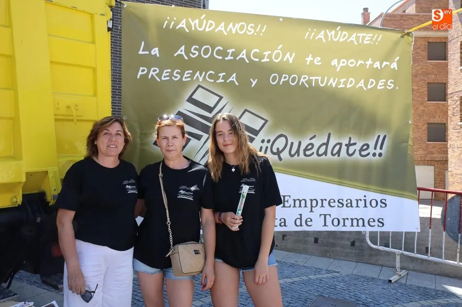 Foto 4 - Santa Marta de Tormes se zambulle en fiestas con la fiesta del agua