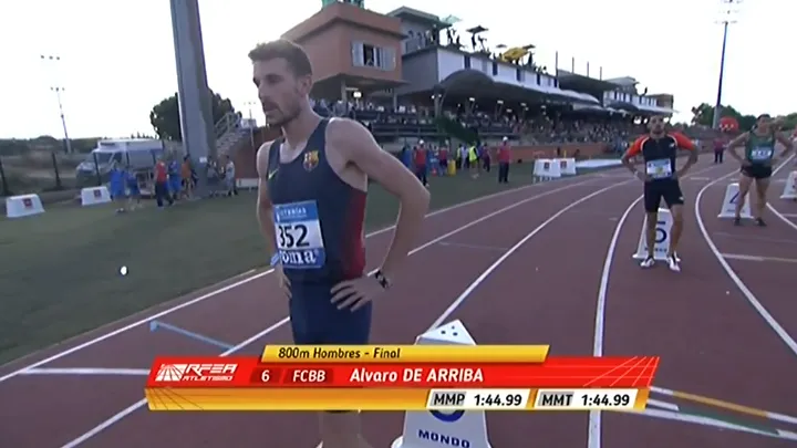 Foto 5 - &Aacute;lvaro de Arriba se proclama rey de Espa&ntilde;a del 800 al aire libre con un sensacional hachazo final ...
