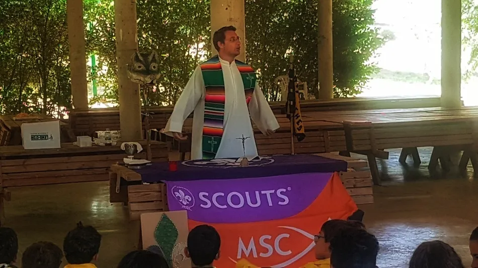 Foto 8 - El grupo Scout Calasanz celebra el D&iacute;a de Padres  