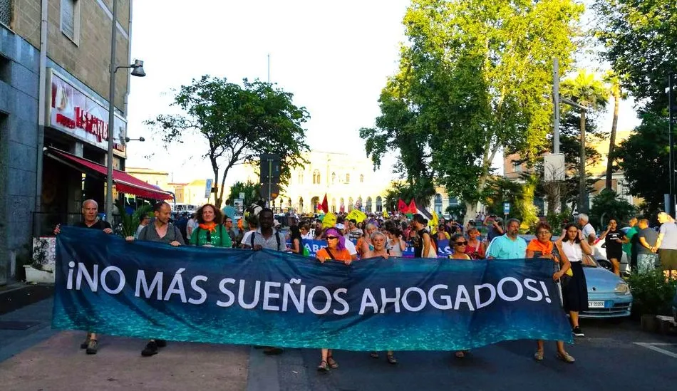 Foto 2 - Caravana Abriendo Fronteras