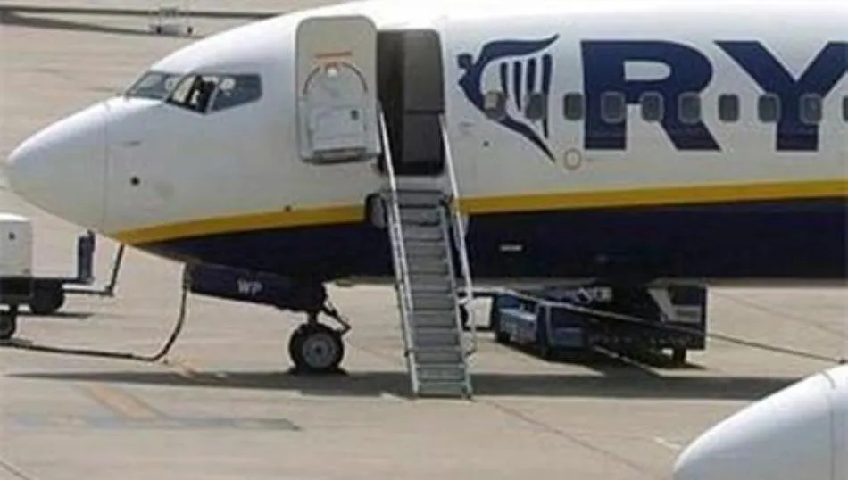 La aerolínea está obligada a pagar compensaciones por la cancelación del vuelo si no ha avisado de la misma con, al menos, 15 días de antelación