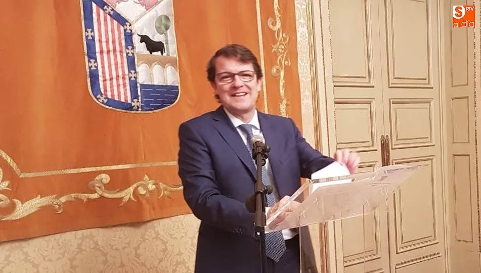 El alcalde de Salamanca, Alfonso Fernández Mañueco, en la rueda de prensa en la que anunciaba esta propuesta