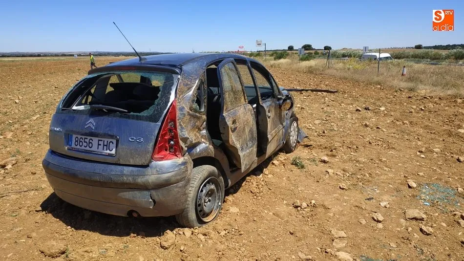 Foto 2 - Trasladan en helic&oacute;ptero a una herida tras un accidente de tr&aacute;fico en Montejo