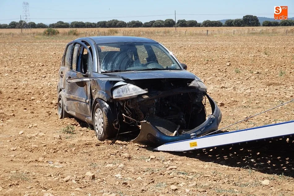 Foto 7 - Trasladan en helic&oacute;ptero a una herida tras un accidente de tr&aacute;fico en Montejo