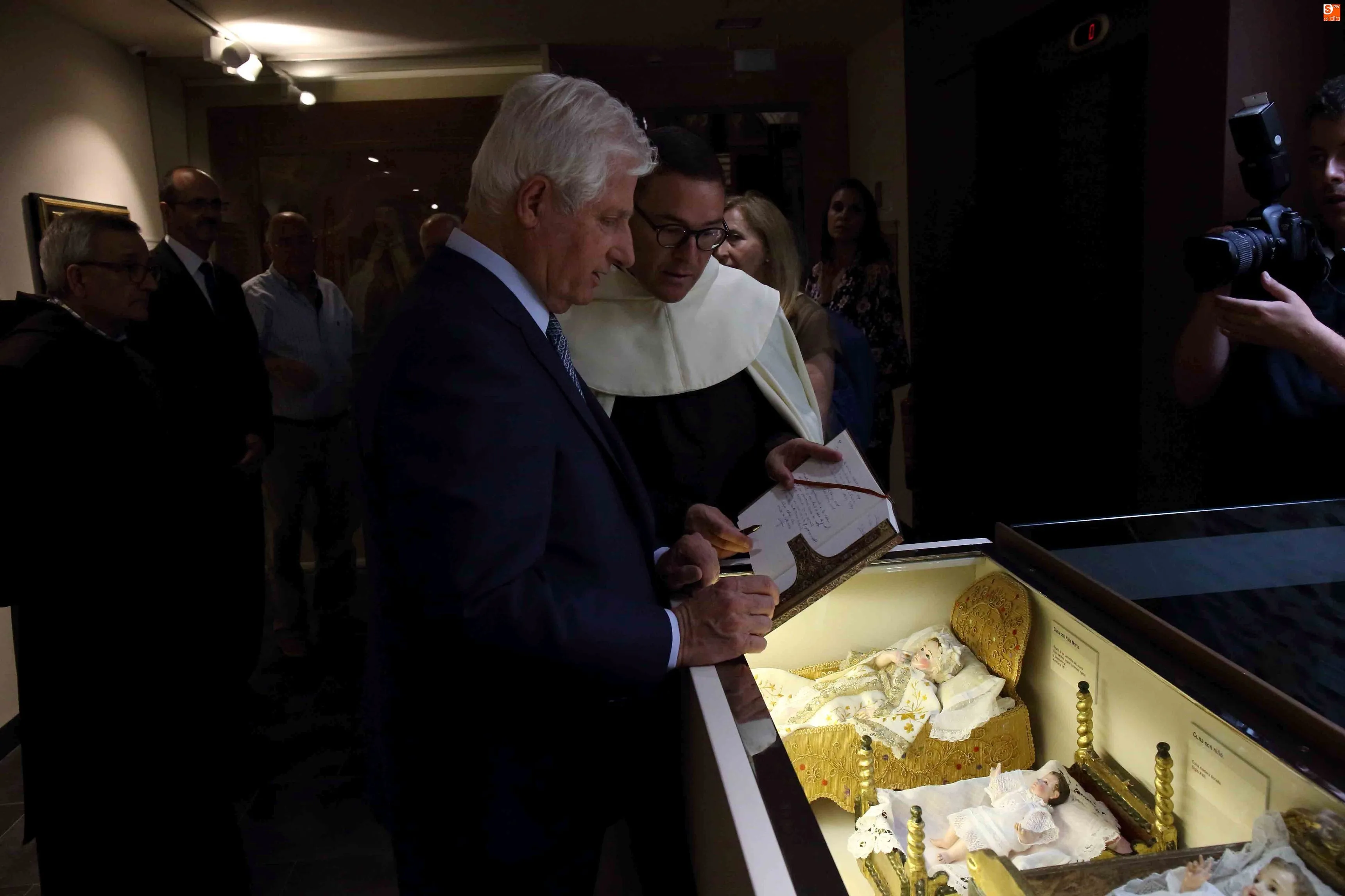 Foto 6 - Los detalles de la distendida visita del Duque de Alba