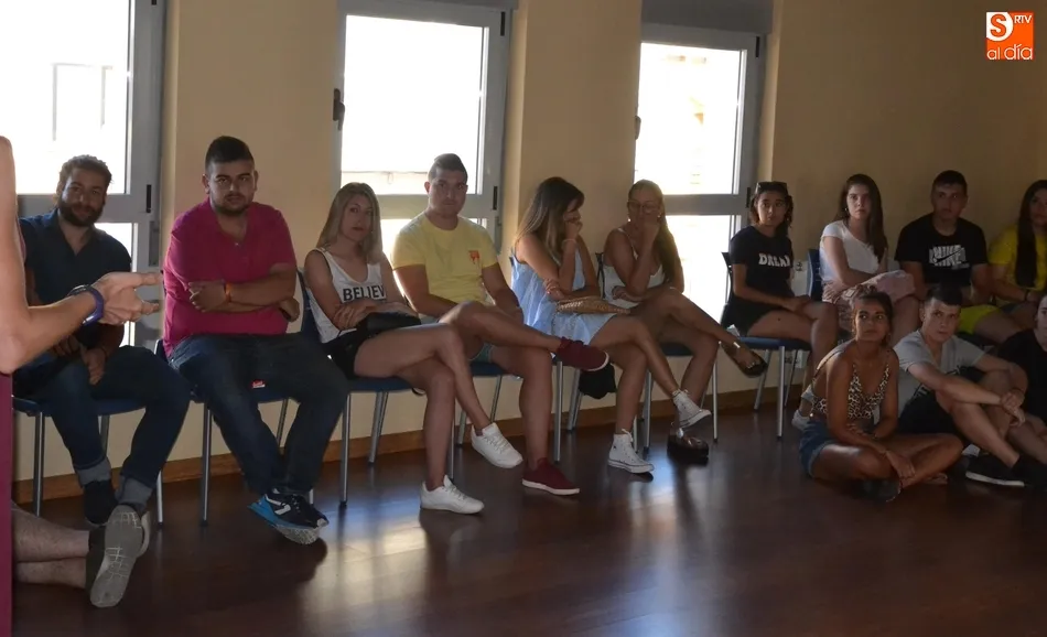 Foto 6 - En marcha el proceso de constituci&oacute;n del equipo del Divierteatro 2018  