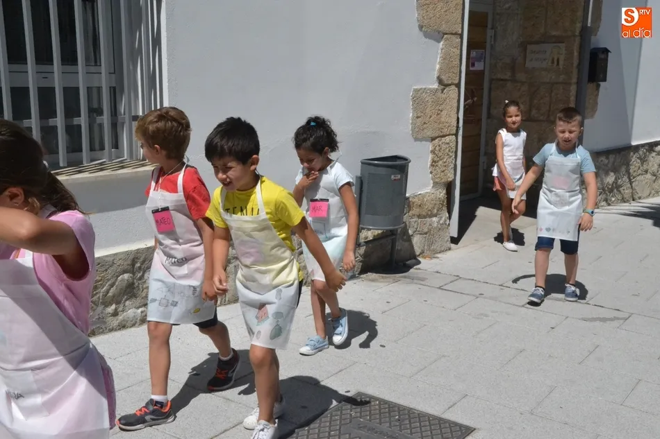 Los niños de ‘Una Glorieta de Rechupete’ se adentran en la cocina del Espacio i  
