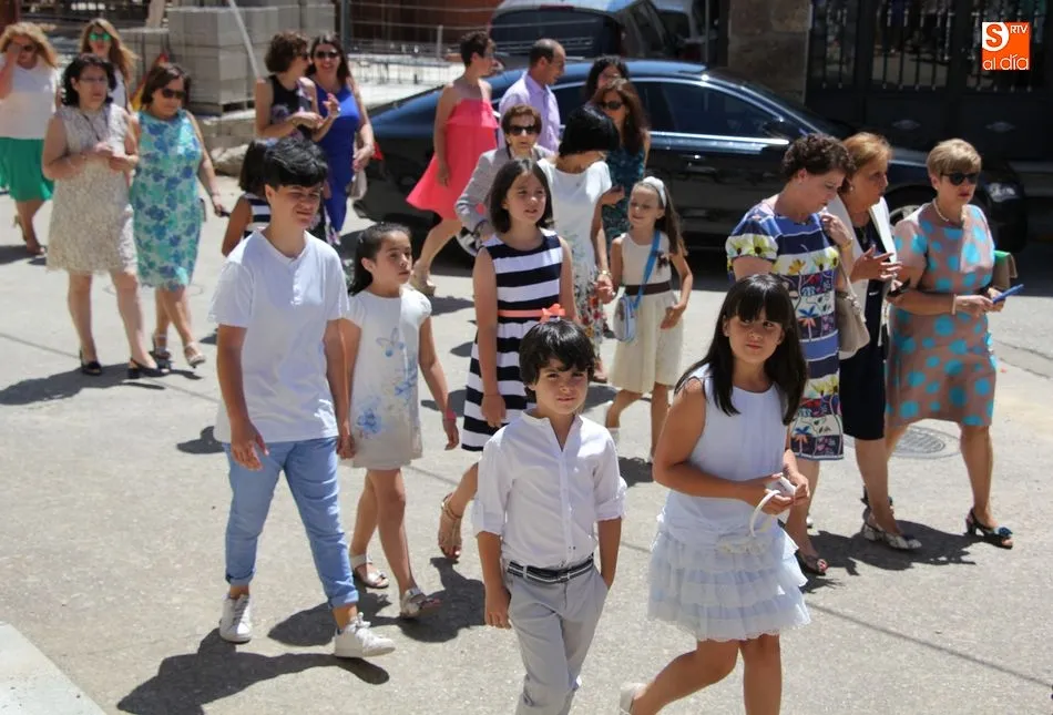 Foto 11 - Los sobradillenses acuden fieles a su cita con Santiago Ap&oacute;stol  