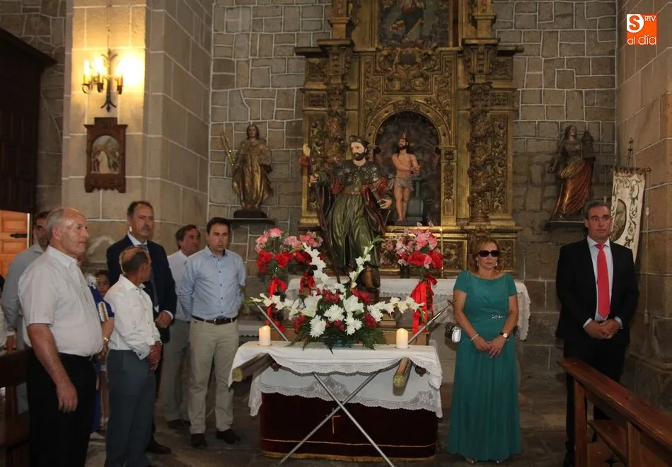 Foto 3 - Los sobradillenses acuden fieles a su cita con Santiago Ap&oacute;stol  