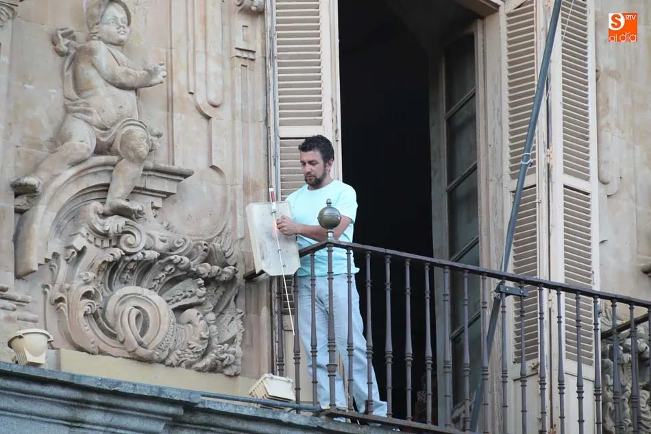 Foto 9 - La Mariseca anuncia las Ferias y Fiestas desde la espada&ntilde;a del Ayuntamiento