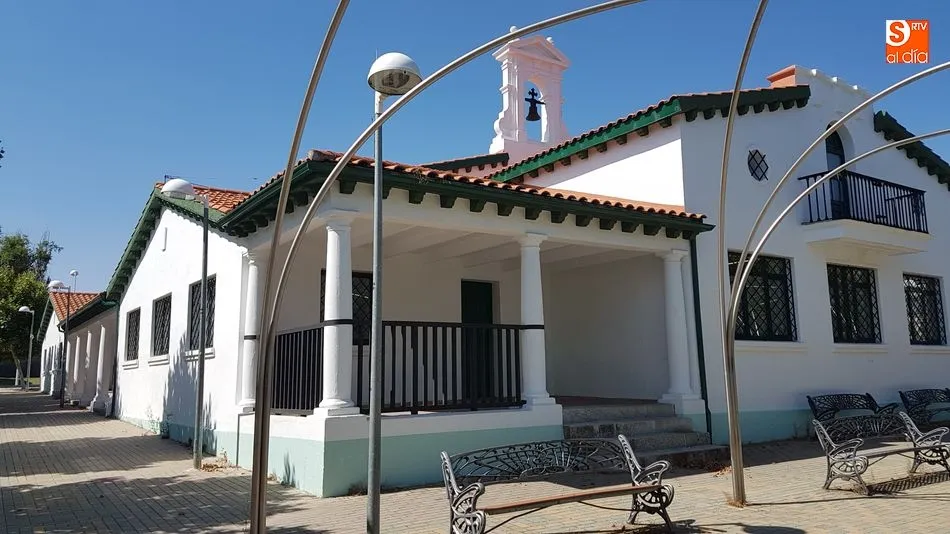 Foto 4 - El barrio de La Vega estrena nueva biblioteca con un fondo de m&aacute;s de 3.300 publicaciones