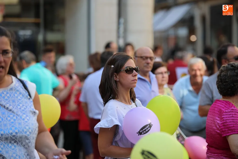 Foto 7 - Homenaje a los abuelos y abuelas en la plaza del Liceo con todo tipo de actividades