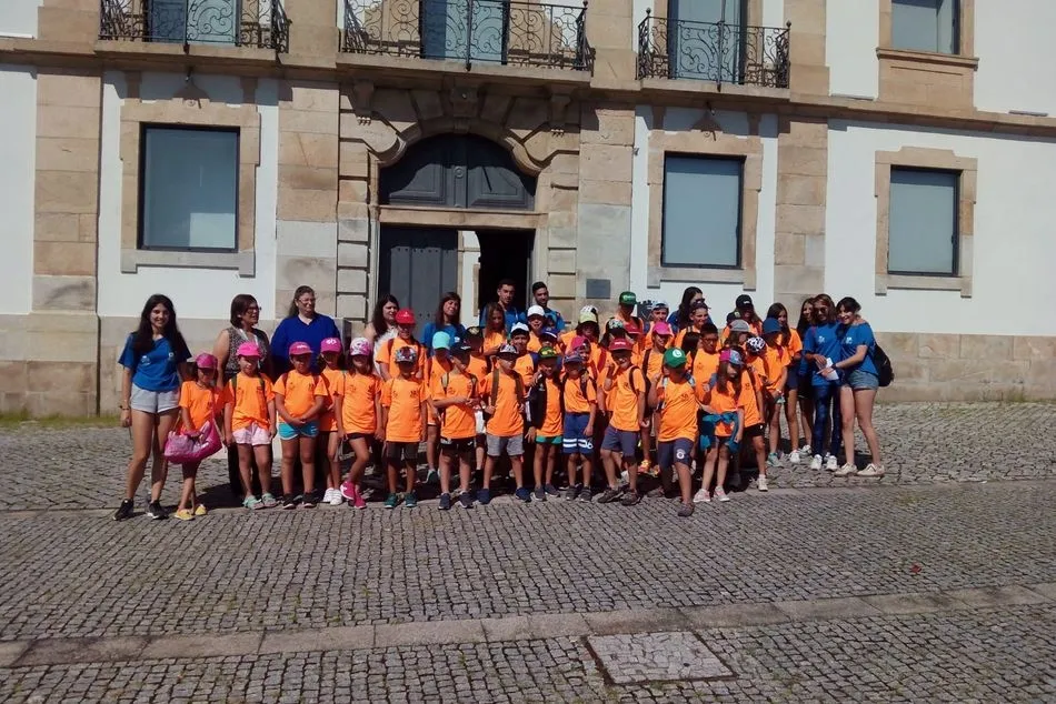 Foto 5 - Los j&oacute;venes de los Campamentos Urbanos visitan la localidad portuguesa de Pinhel  