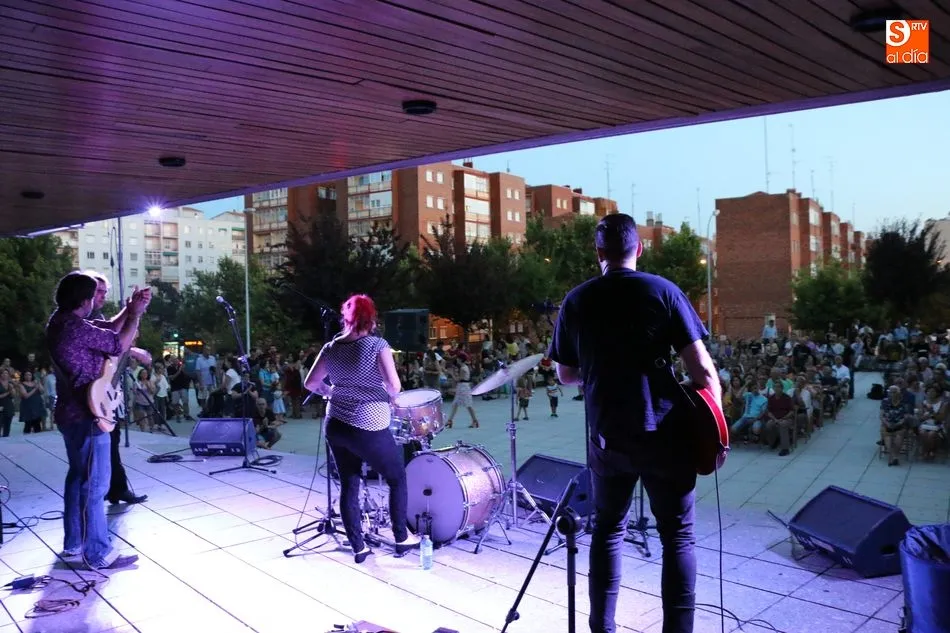 Lindsay Beaver, solo música