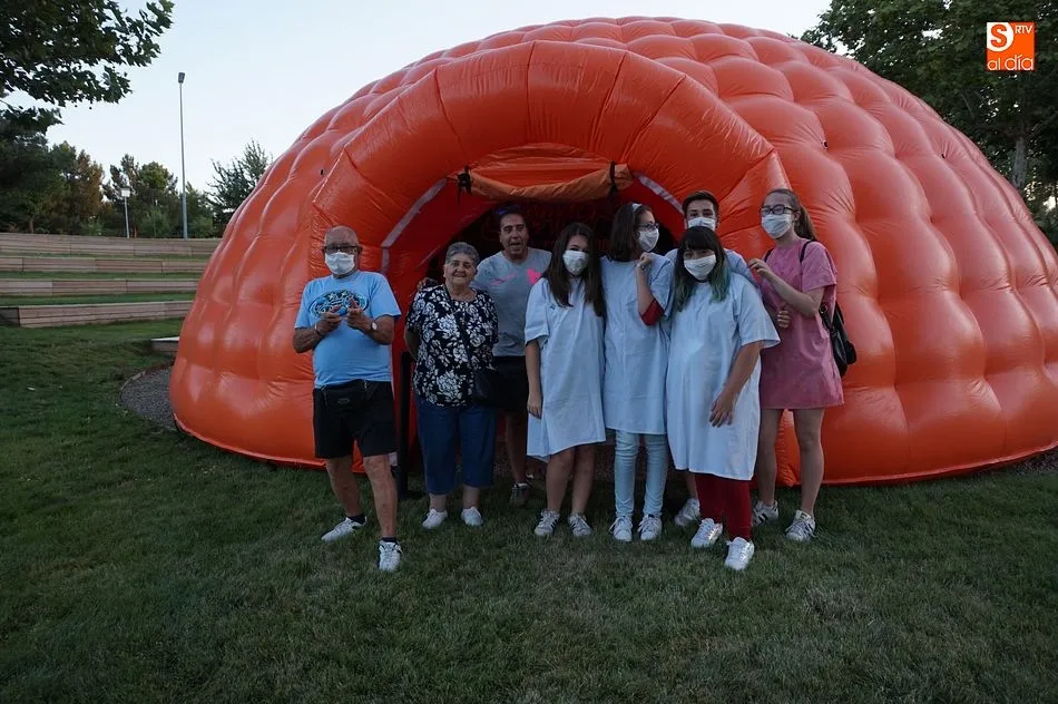 Foto 3 - Los vecinos disfrutan de la emoci&oacute;n de las &lsquo;escape rooms&rsquo; con El Sanatorio