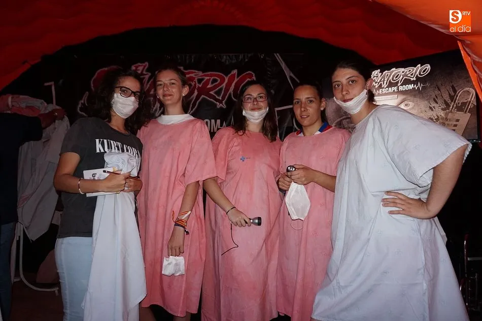 Los vecinos disfrutan de la emoción de las ‘escape rooms’ con El Sanatorio