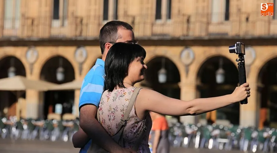 Turistas en la Plaza Mayor de Salamanca