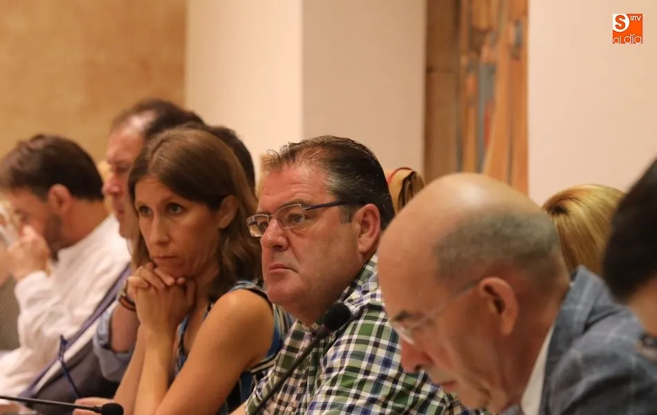 Foto 2 - Acuerdo un&aacute;nime del pleno para reclamar a Eulen 1,22 millones por da&ntilde;os y perjuicios durante su...