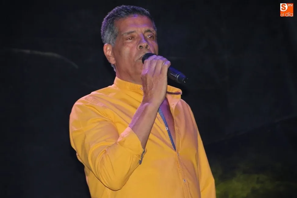 Foto 8 - Los Chunguitos llenan Galinduste de rumba y salero