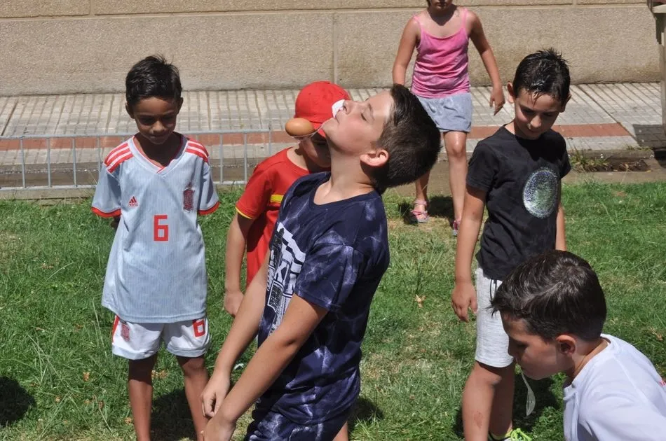 Foto 3 - Entretenida ma&ntilde;ana de juegos tradicionales para los m&aacute;s peque&ntilde;os