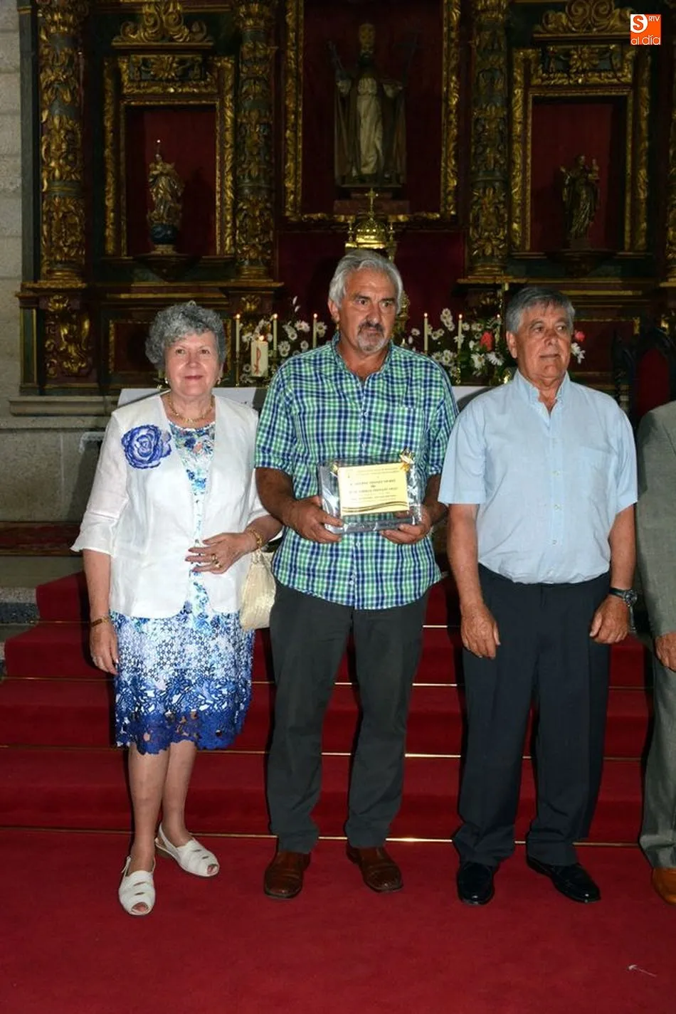 Foto 8 - Treinta y cuatro matrimonios reciben el homenaje de la Uni&oacute;n de Asociaciones de Mayores por sus...